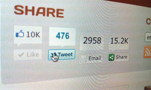 Social sharing buttons