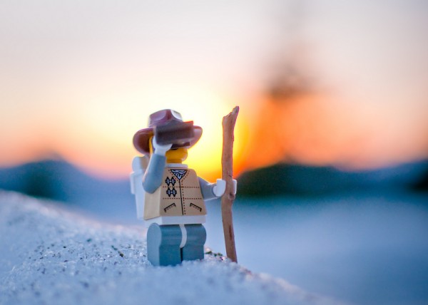 Lego man searching
