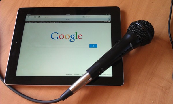 Google on iPad with podcasting mic