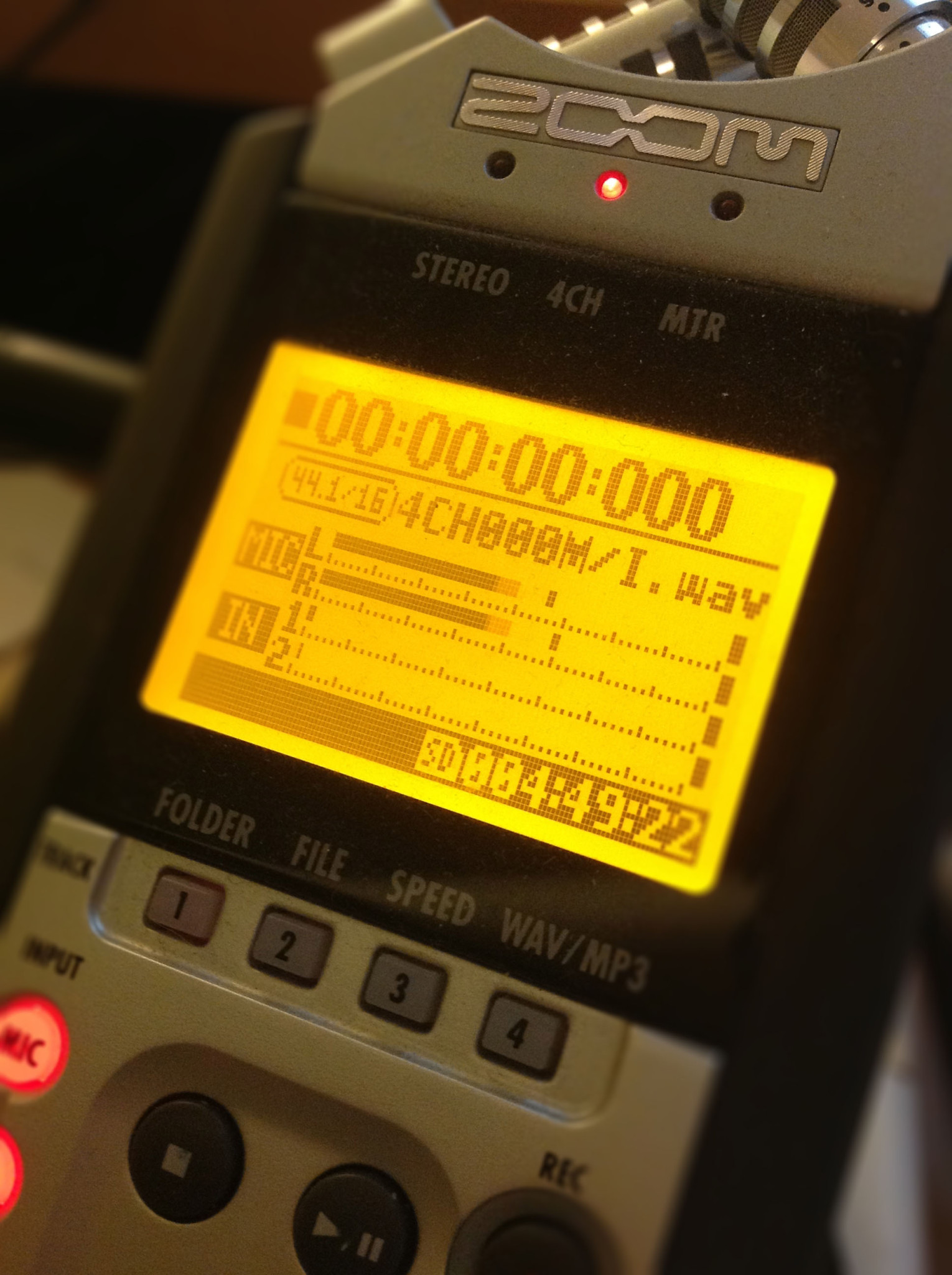 Zoom H4n