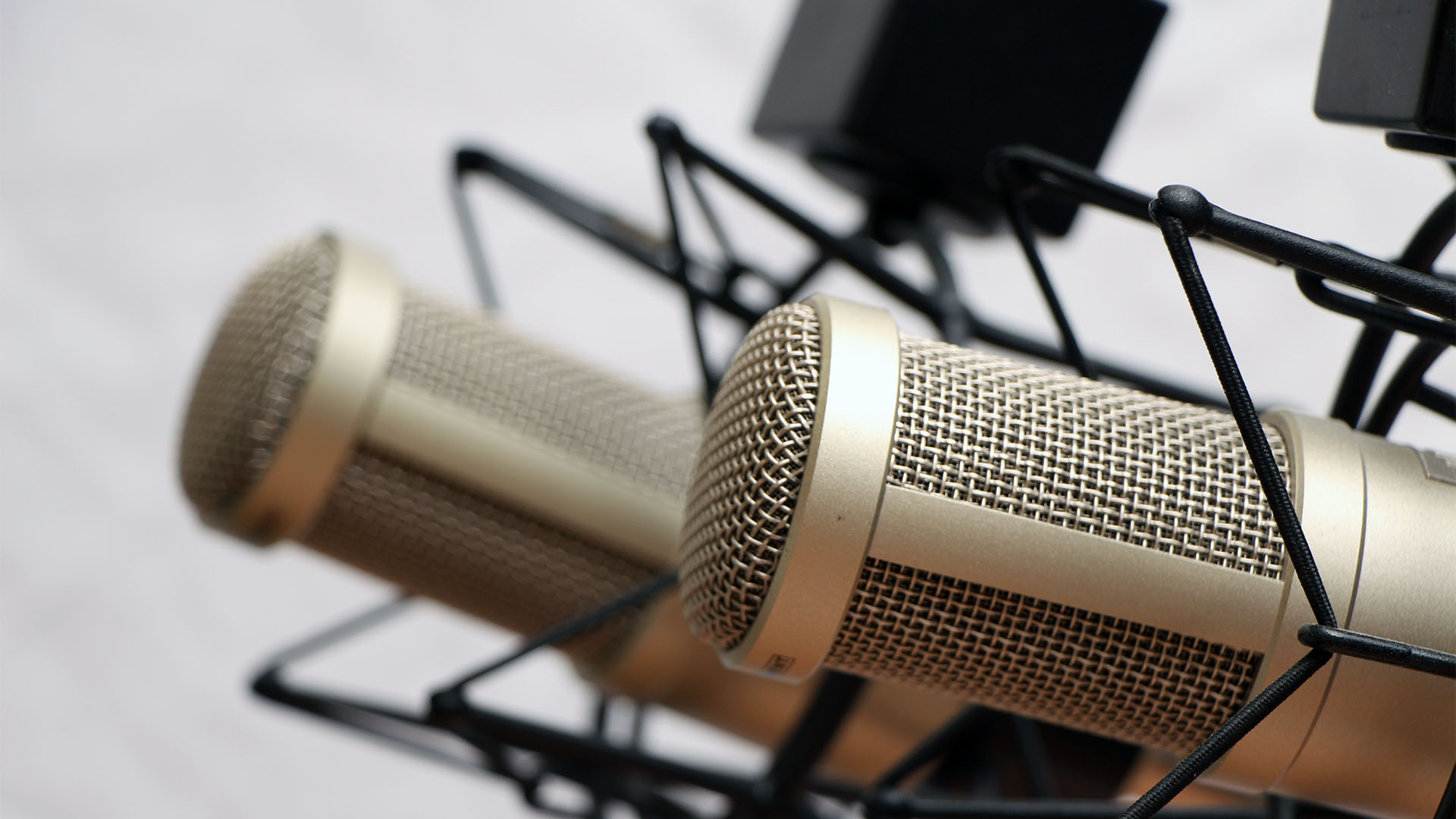 Podcasting tips with cohosts-The Audacity to Podcast 114