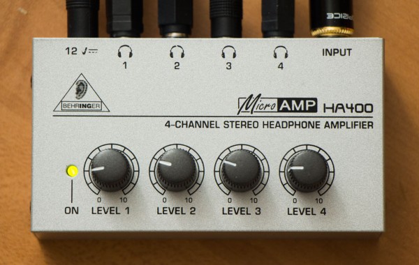Behringer HA400 headphone amplifier review for podcasting