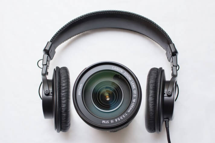 Audio-versus-video-podcasting